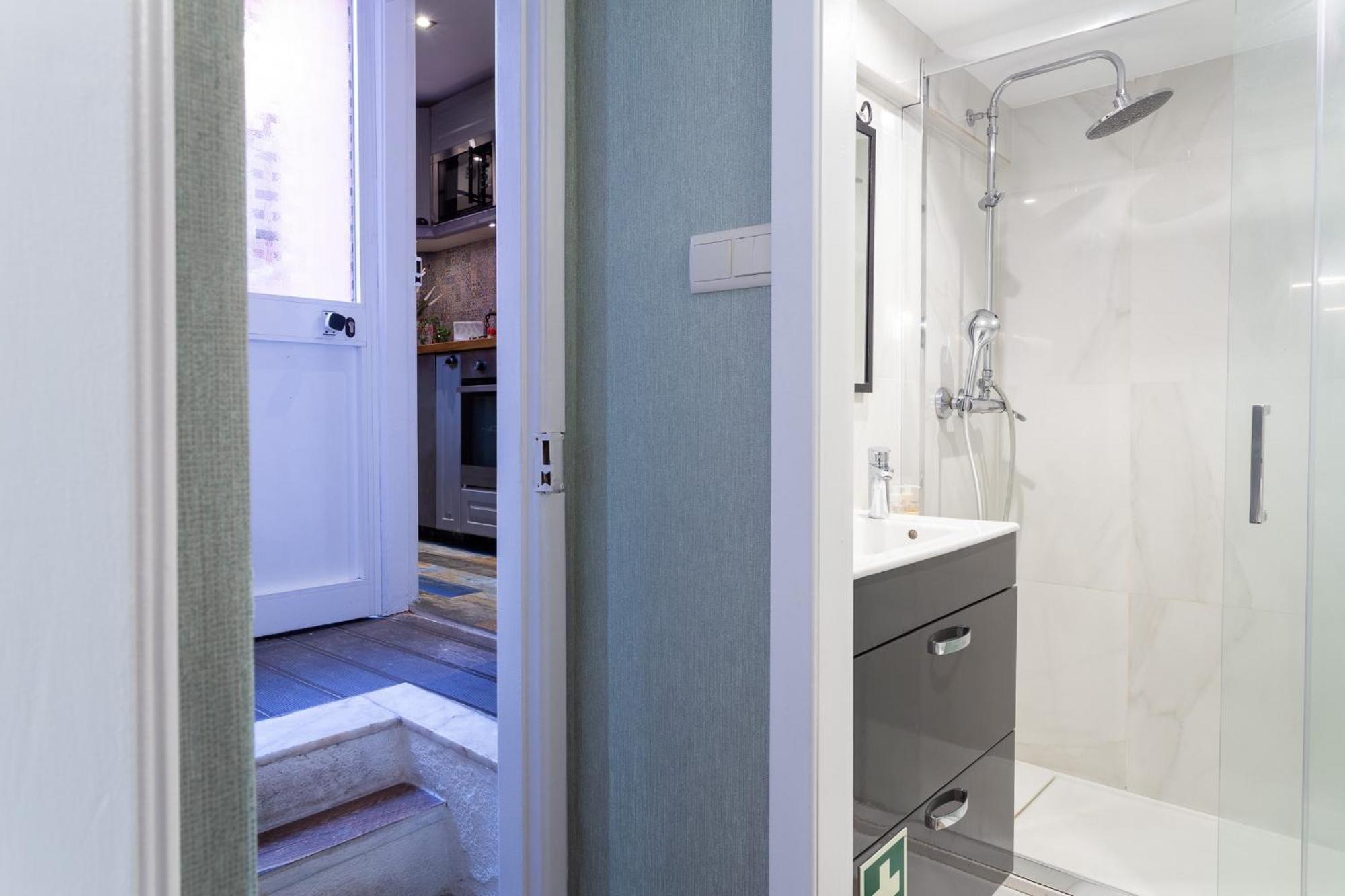 Camoes Lounge Apartment W/Courtyard Lisboa Ngoại thất bức ảnh