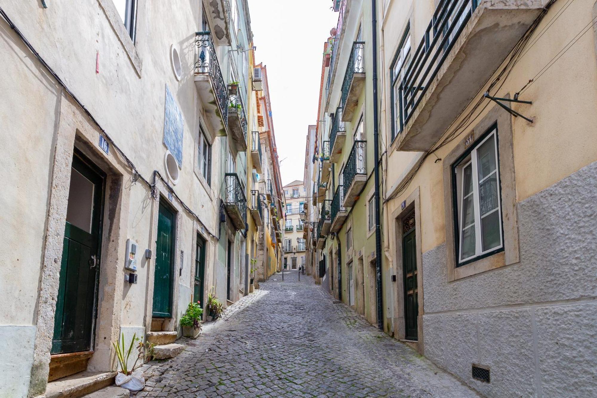 Camoes Lounge Apartment W/Courtyard Lisboa Ngoại thất bức ảnh
